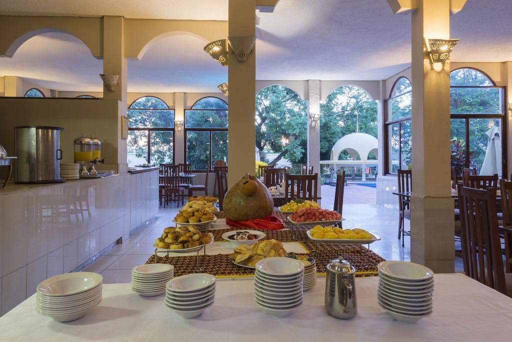 Victoria Falls Rainbow Hotel Dış mekan fotoğraf