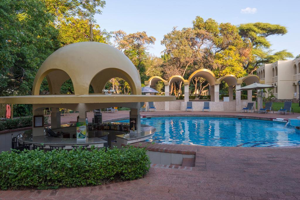 Victoria Falls Rainbow Hotel Dış mekan fotoğraf